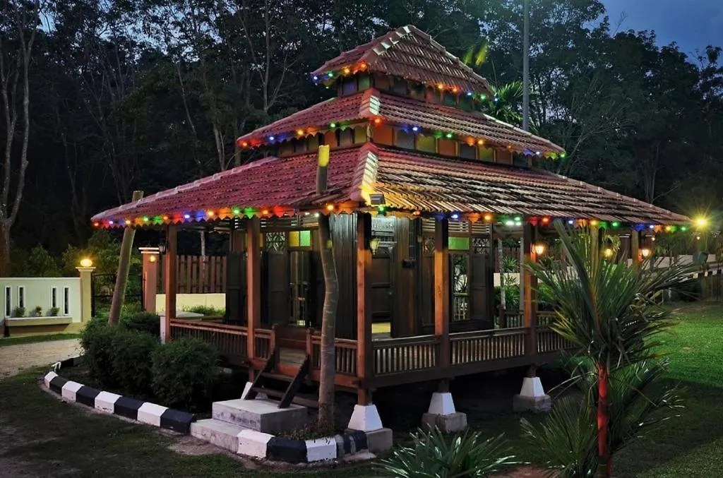 Oyo Home 90745 Desa Balqis Beach Resort Malacca